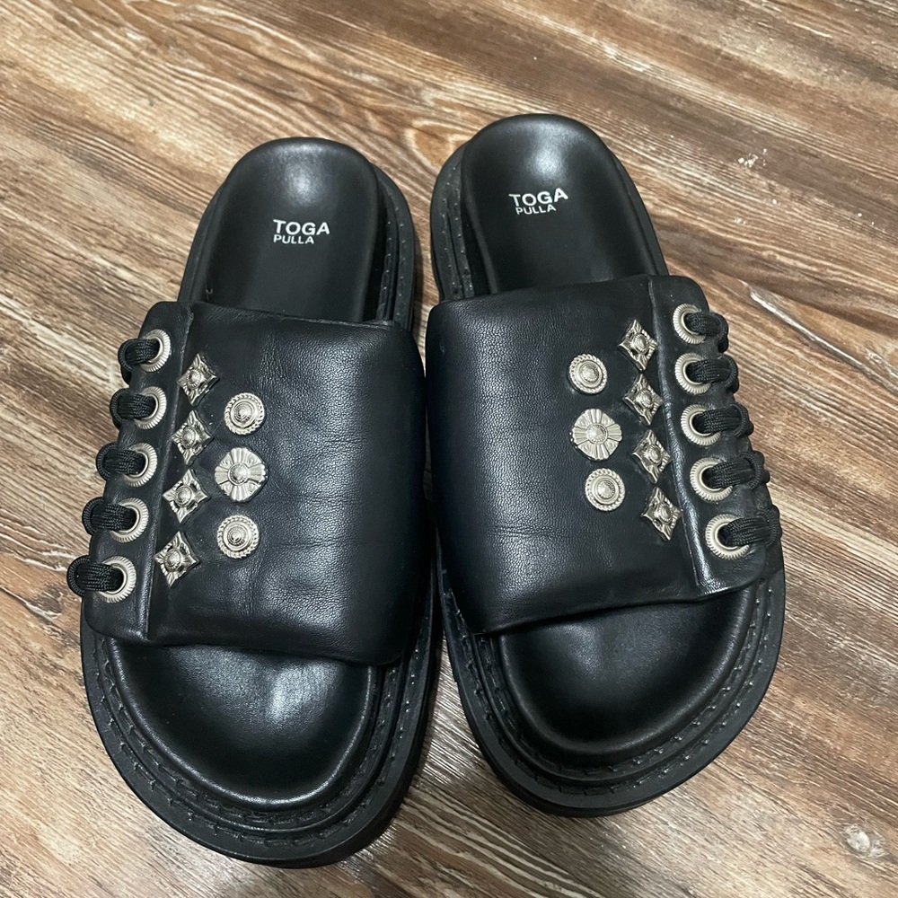 Toga Pulla / Virillis Black Leather Lace Sandal Made Japan Metal Hardwear 41 9